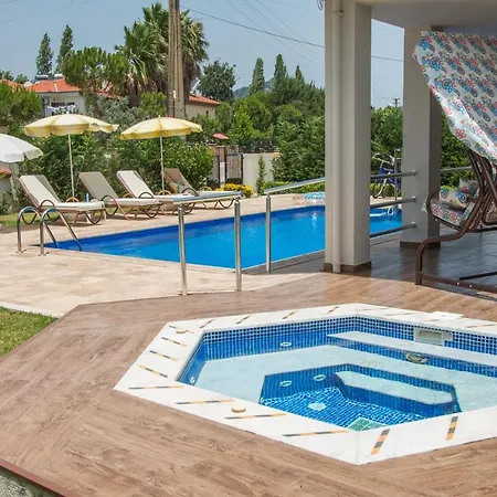 Crescent Twins- Blue Vılla Villa