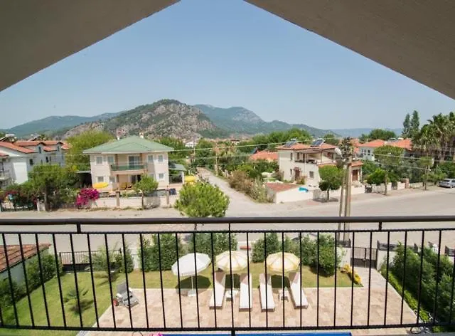 Crescent Twins- Blue Villa *