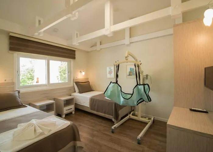 Crescent Twins- Blue * Dalyan