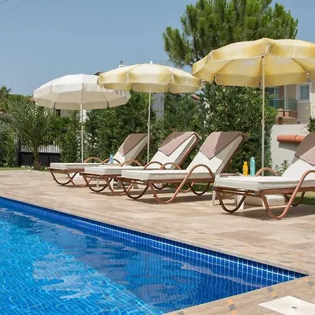 빌라 Crescent Twins- Blue