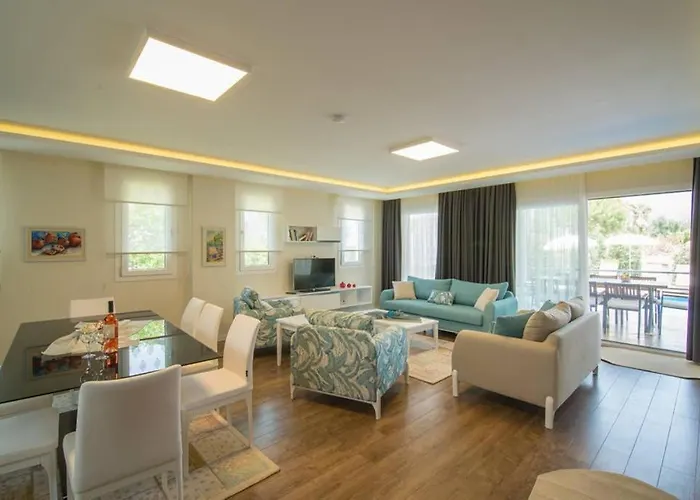 Villa Crescent Twins- Blue