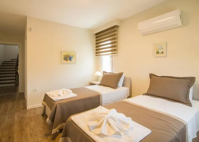 Crescent Twins- Blue Villa Dalyan