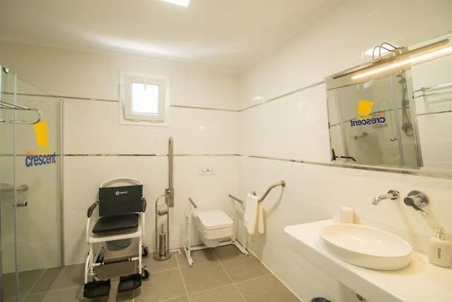 Crescent Twins- Blue Villa *